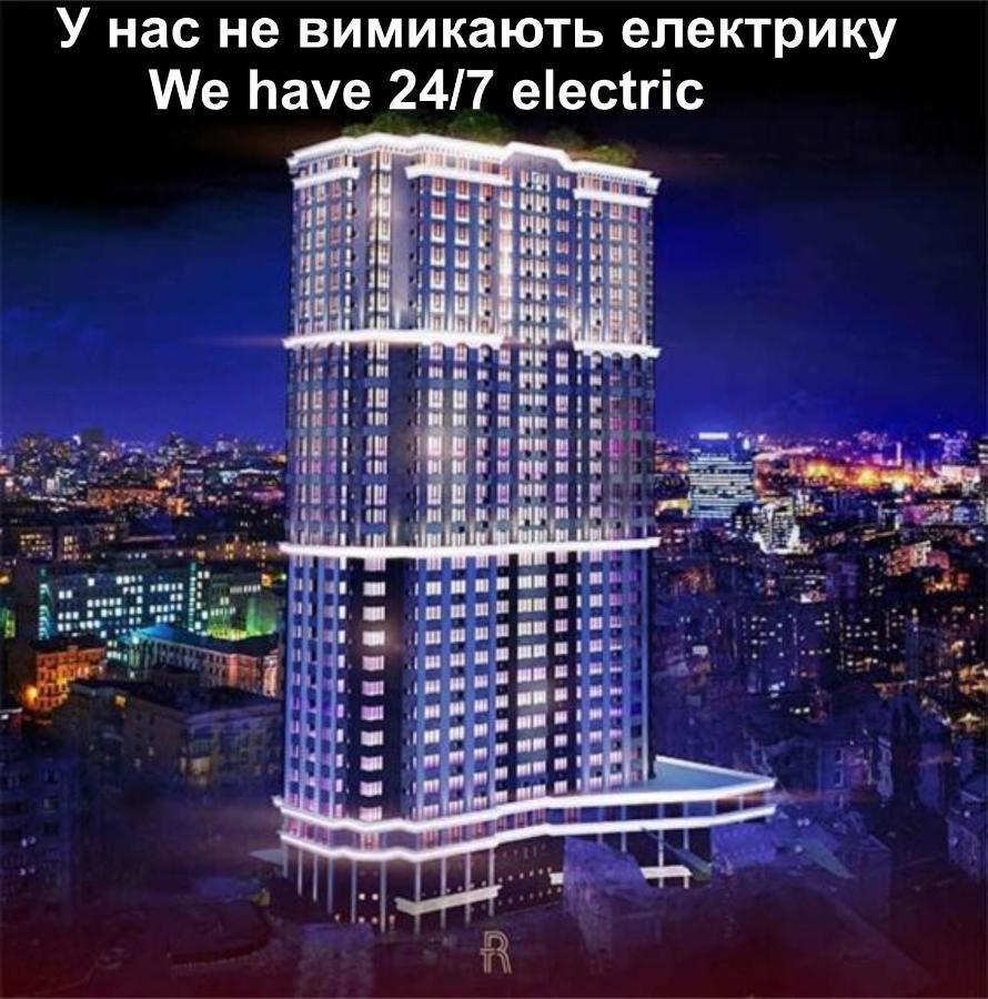 Royal Tower Residence Big Vip Apartment In Center Floor 27 Kiev Exterior foto