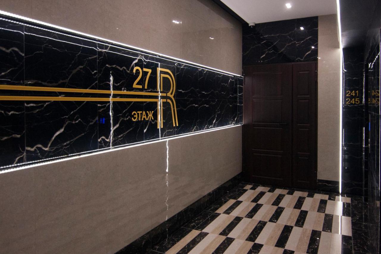 Royal Tower Residence Big Vip Apartment In Center Floor 27 Kiev Exterior foto