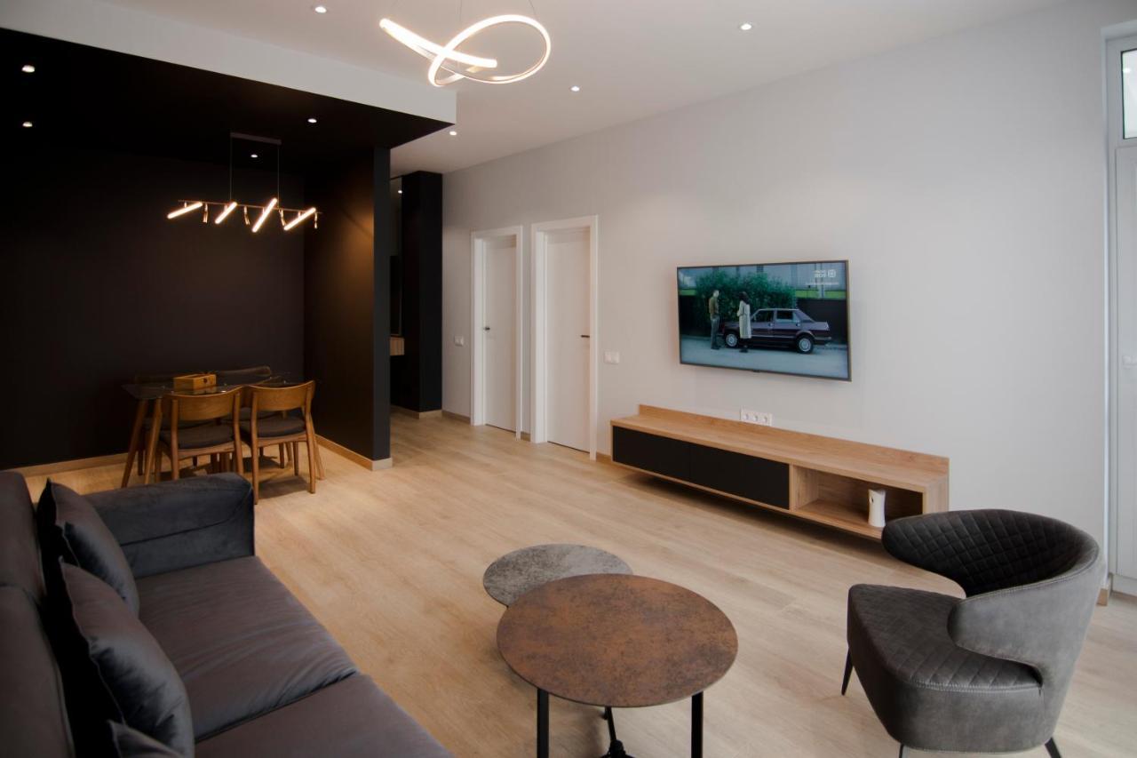 Royal Tower Residence Big Vip Apartment In Center Floor 27 Kiev Exterior foto